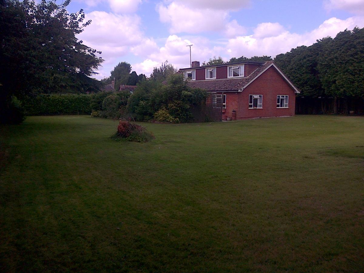 Follets B&B Pewsey Exterior photo